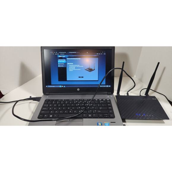 ASUS RT-N12 300 Mbps 4-Port 10/100 Wireless N Router (RT-N12 B1) Tested - Picture 6 of 7